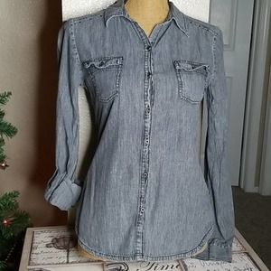 Lei Nice Charcoal Button Down Collared Top
